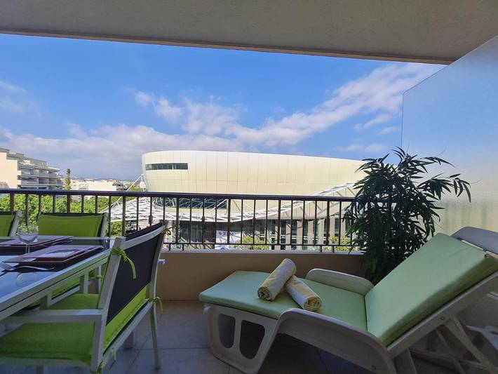 Gîte pour 4 personnes, avec terrasse et vue dans Office De Tourisme De Juan Les Pins - 3