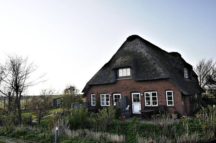 Ferienwohnung für 4 Personen, mit Garten in Südtondern