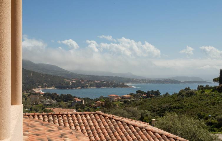 Location de vacances pour 8 personnes, avec jardin et terrasse, animaux acceptés à Vico - 3