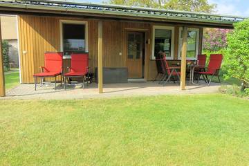Ferienhaus für 3 Personen, mit Garten und Sauna in Wesenberg