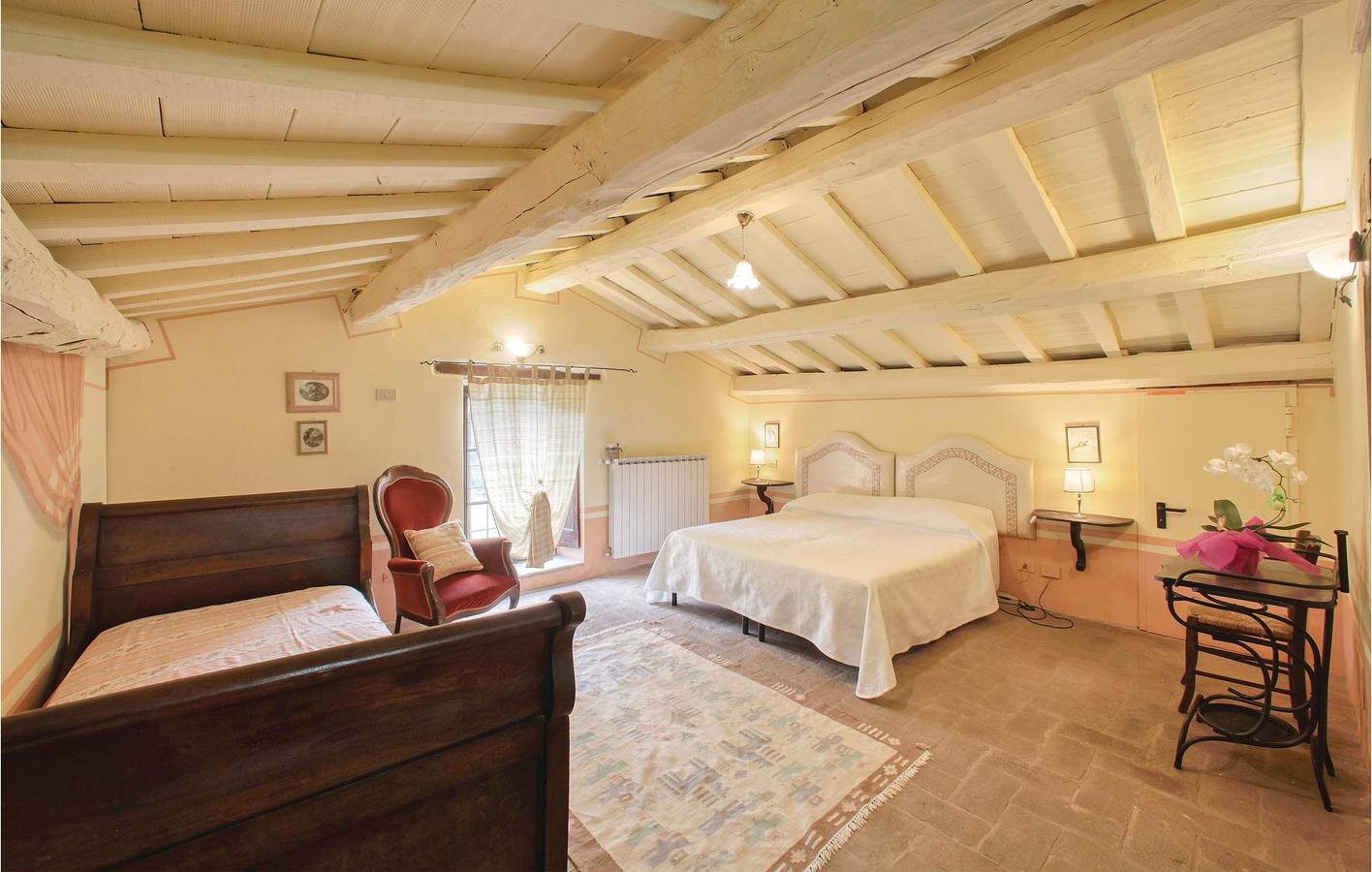 Ferienhaus für 10 Personen mit Terrasse in Apecchio, Valle del Metauro