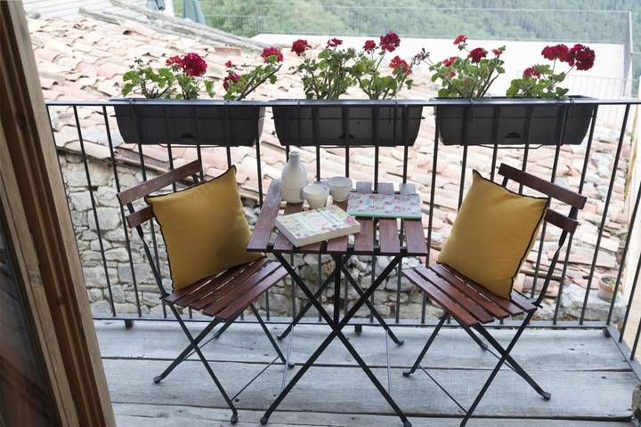 Hostal para 22 personas, con Terraza y Jardín en Ripollès - 4