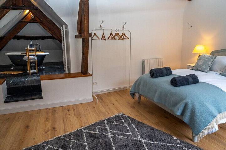 Location de vacances pour 6 personnes, avec terrasse et jardin, animaux acceptés à Josselin - 4