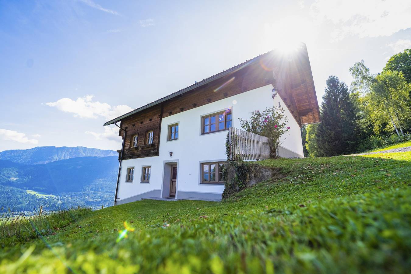 Beim Rauter – Emberger Alm in Kreuzeckgruppe, Berg im Drautal