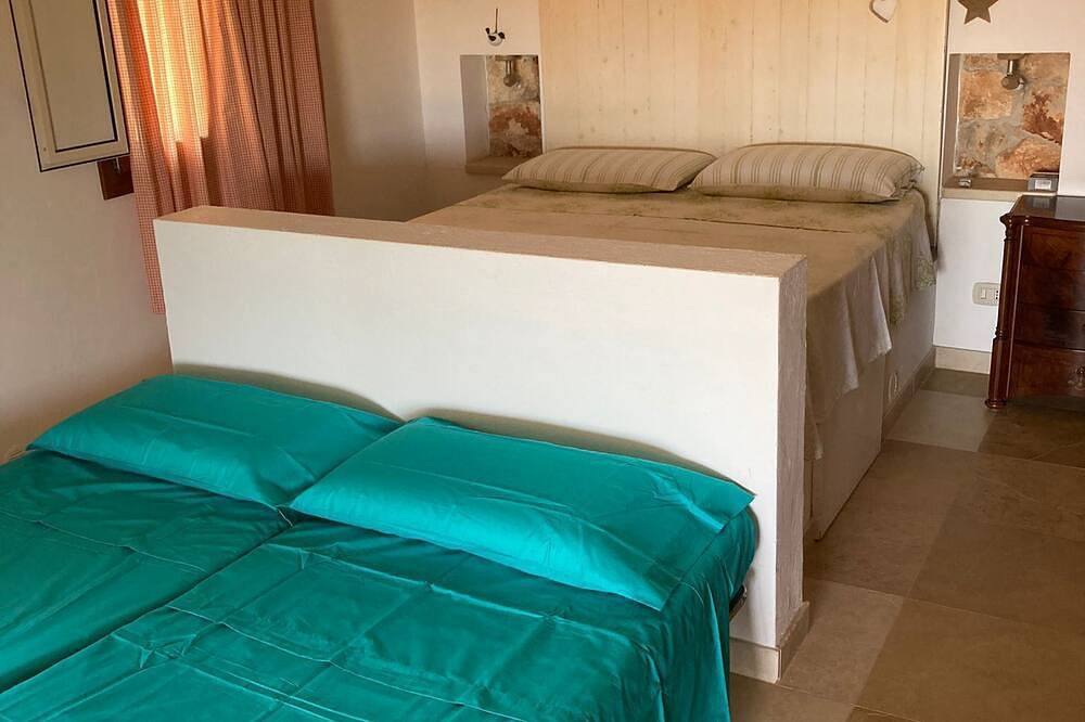 Entire apartment, Trullo Totoli Gallipoli Salento in Galatone, Gulf of Taranto