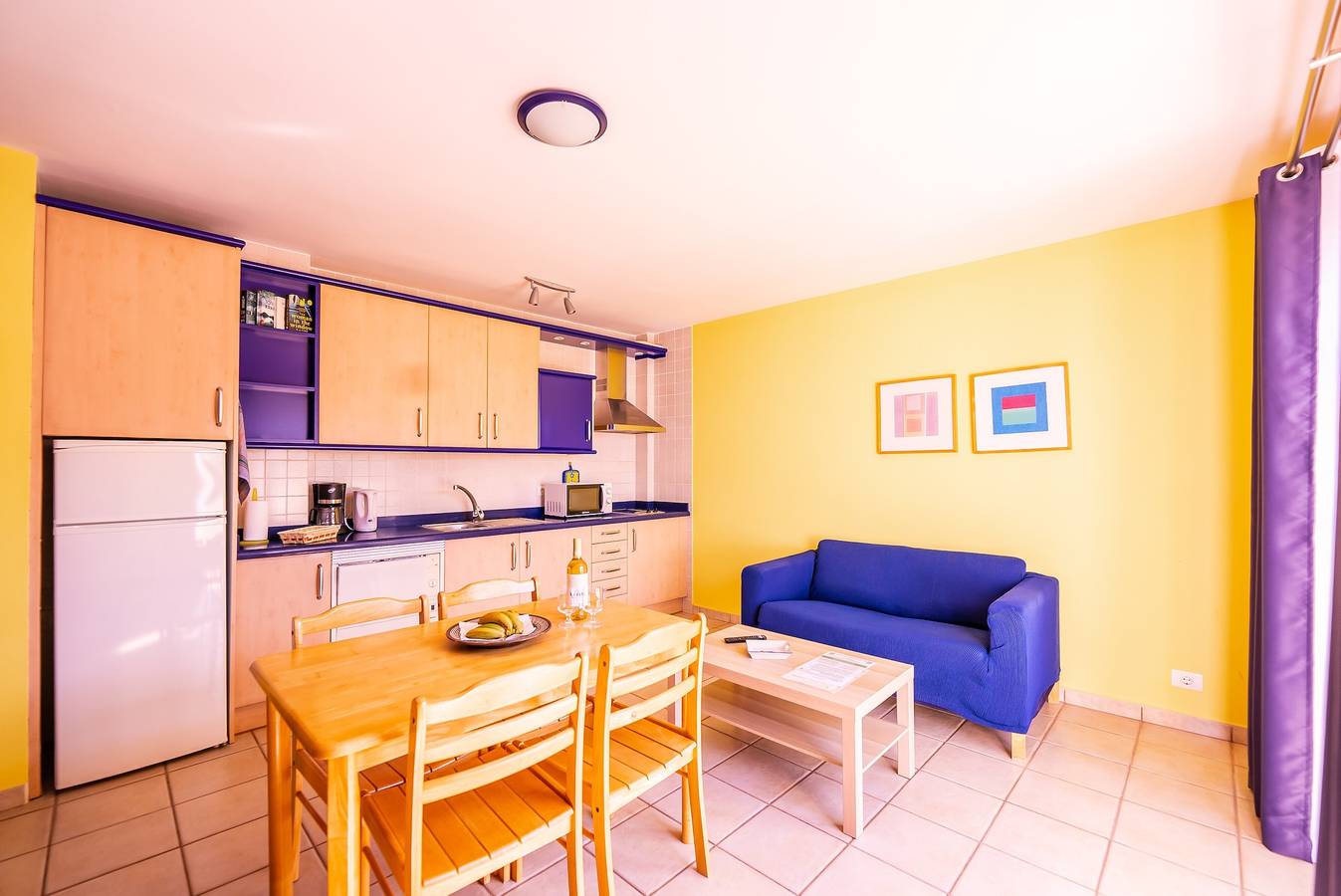 Apartamento entero, Apartamento 'Nautilus 2' con vistas al mar, terraza privada y Wi-Fi in Puerto Naos, Los Llanos de Aridane
