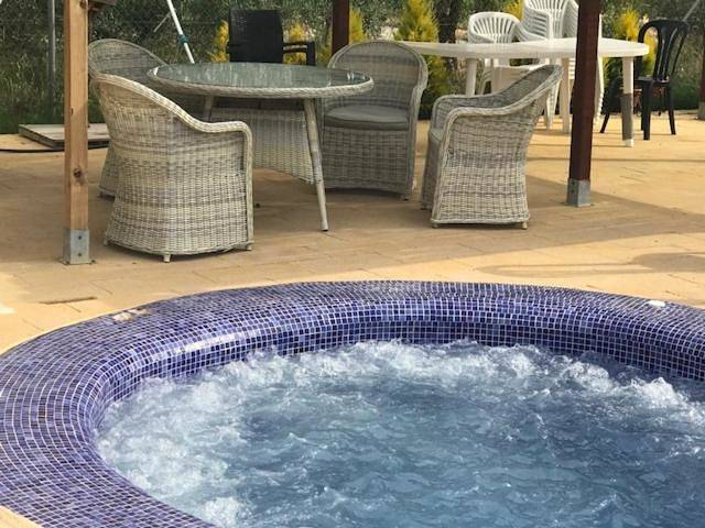 Casa rural para 15 personas, con vistas además de piscina y terraza, Se admiten mascotas en Valle de Ricote - 2