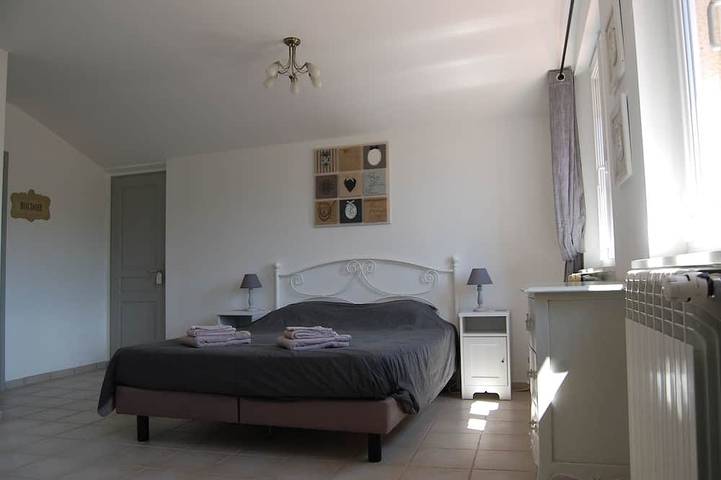 Location de vacances pour 8 personnes, avec jardin et terrasse à Sournia - 2