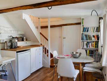 Holiday Rental for 2 People in Lymington, New Forest National Park, Photo 3