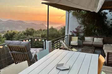 Gîte pour 4 personnes, avec terrasse à Barbaggio