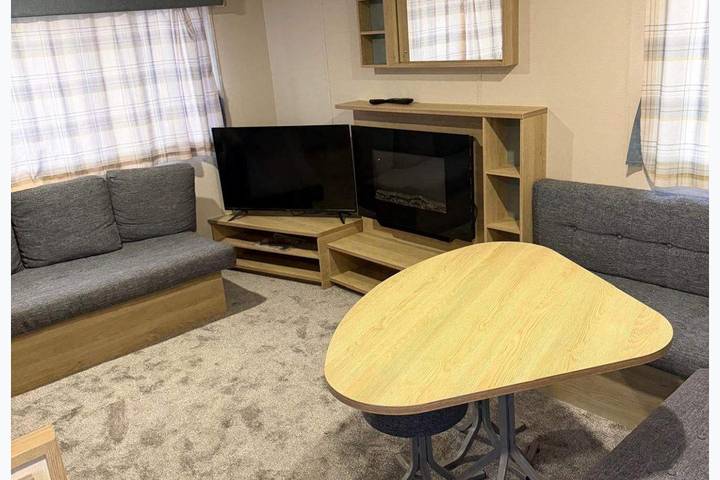 3 Bed Caravan - Free Parking & Wifi in Thornton-Cleveleys, Lancashire