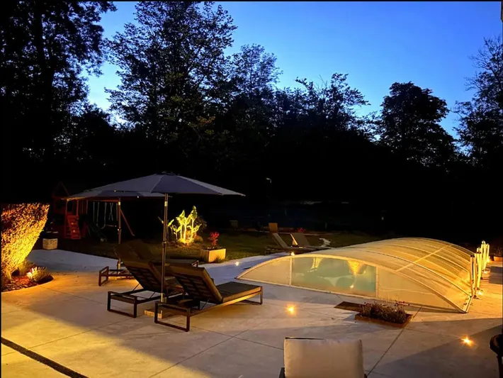 Maison de vacances pour 9 personnes, avec piscine et jacuzzi ainsi que jardin et terrasse - 1