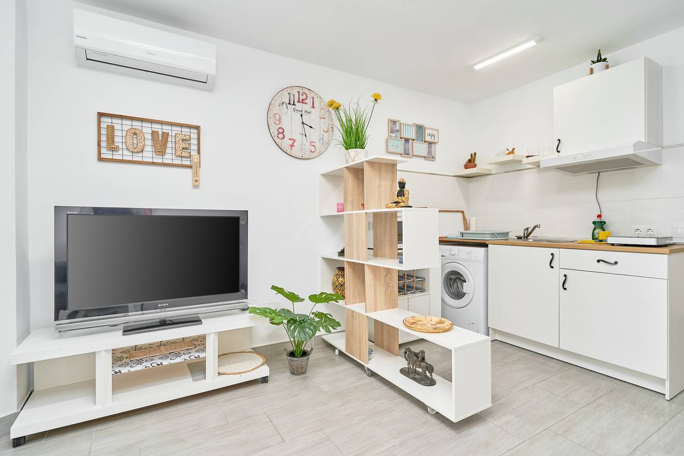 Ganzes Studio, Studio 'El Faro 2' mit Meerblick, Wlan und Klimaanlage in Torrox Costa, Torrox