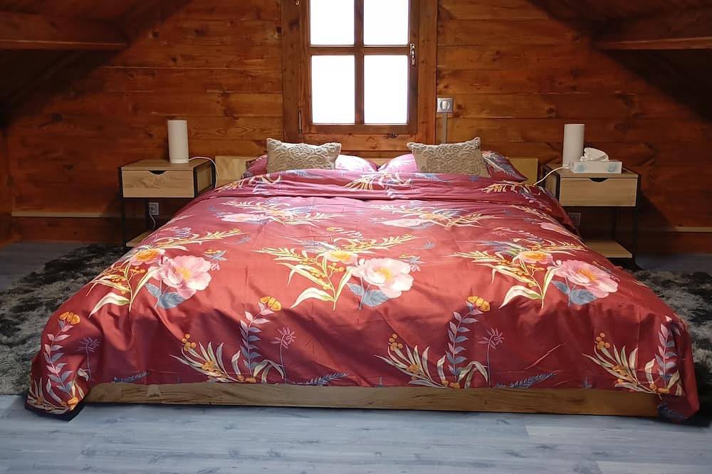 Charming chalet with Wifi and Ac in peaceful Bobigny in Bobigny, Seine-Saint-Denis