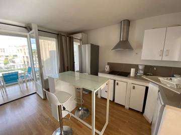Appartement De Vacances pour 4 Personnes dans Le Brusc, Six-Fours-les-Plages, Photo 2