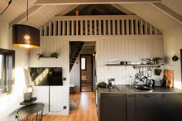 Gîte pour 4 personnes, avec jardin ainsi que terrasse et jacuzzi, adapté aux familles à Mosfellsbær