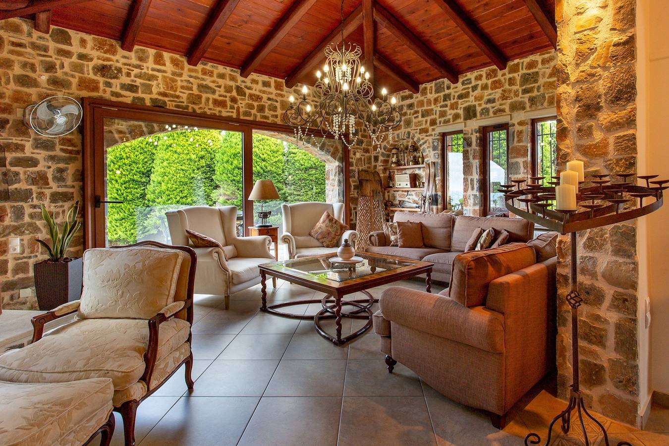 Luxury Villa Golden Crest with private swimming pool in Iraklio-Heraklion en omgeving