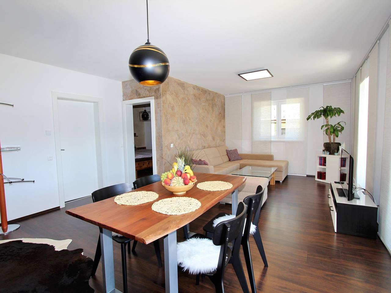 Ganze Wohnung, Moderne Wohnung mit Blick über den Ossiacher See in Treffen am Ossiacher See, Gerlitzen