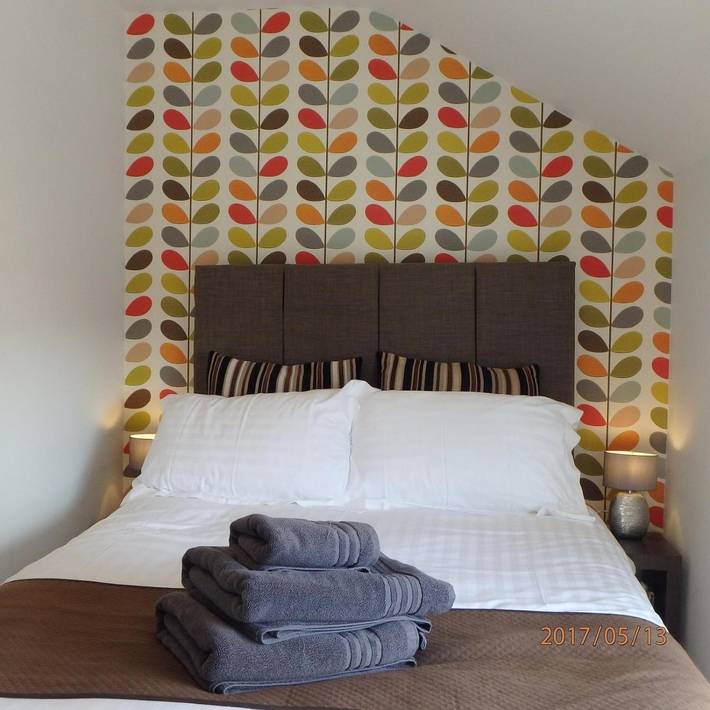 Bed and breakfast for 2 people in North-Wales