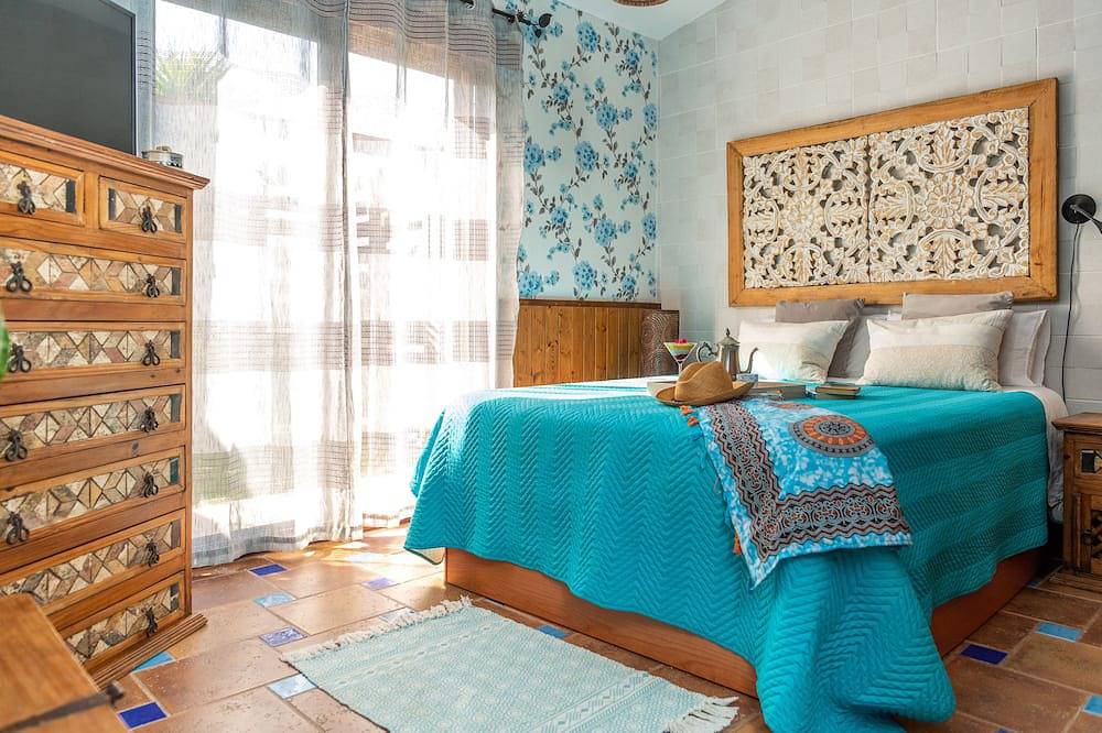 Preciosa Villa Con Piscina Climatizada Y Agua Salada in Villaverde, La Oliva