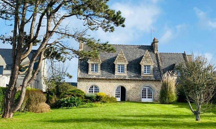 Landhausstil Herrenhaus mit Meerblick und Sauna in Portsall, Ploudalmézeau