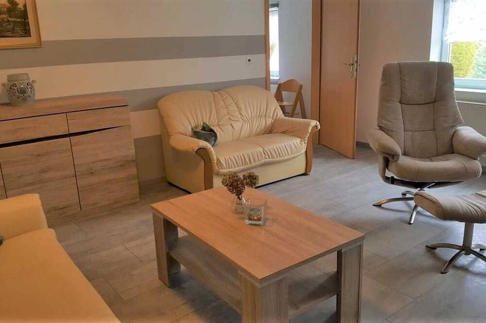 Ganze Wohnung, Rügen-Fewo 67/2 - Fewo 50m² in Thesenvitz, Bergen auf Rügen