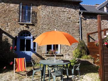 Gîte pour 5 personnes, avec terrasse et jardin à Saint-Méloir-des-Ondes