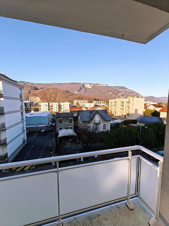 Gîte pour 6 personnes, avec balcon et vue à Seyssinet-Pariset - 4