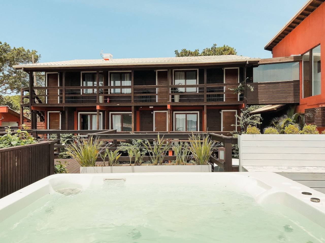 Apartamento entero, Suite Deluxe Queen e Banheira - Solar dos Lírios in Ibiraquera, Imbituba