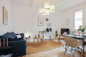 Gîte pour 6 personnes, adapté aux familles dans Plage Des Capucins La Ciotat