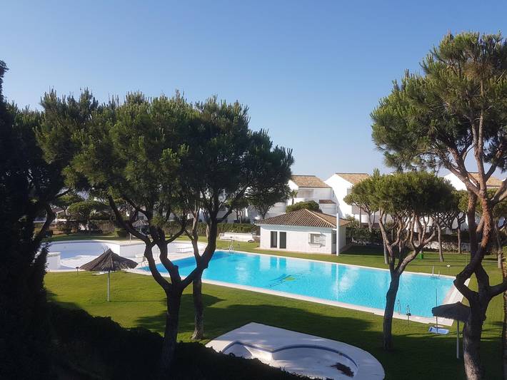 Ferienwohnung für 4 Personen, mit Pool und Balkon/Terrasse - 1