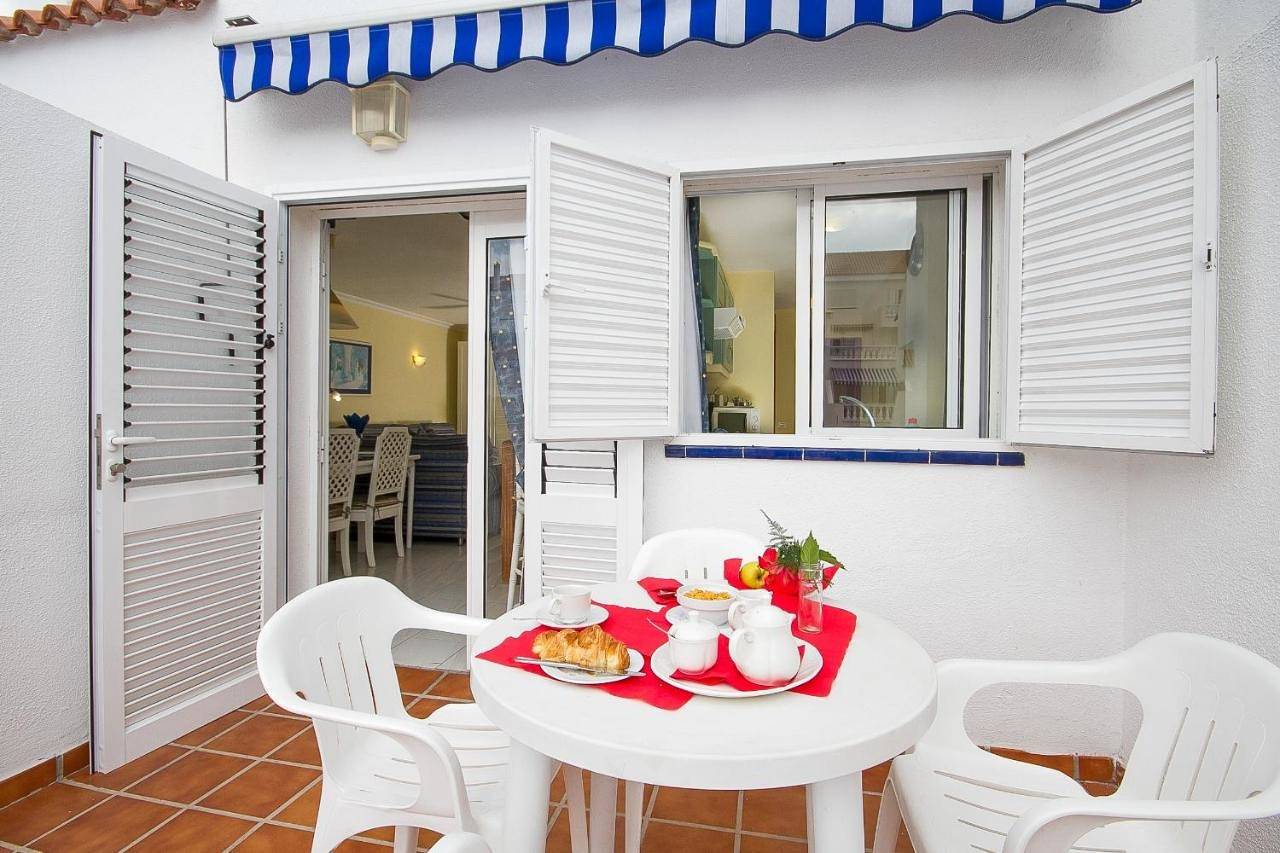 Ona Los Claveles in Los Cristianos, Arona 
