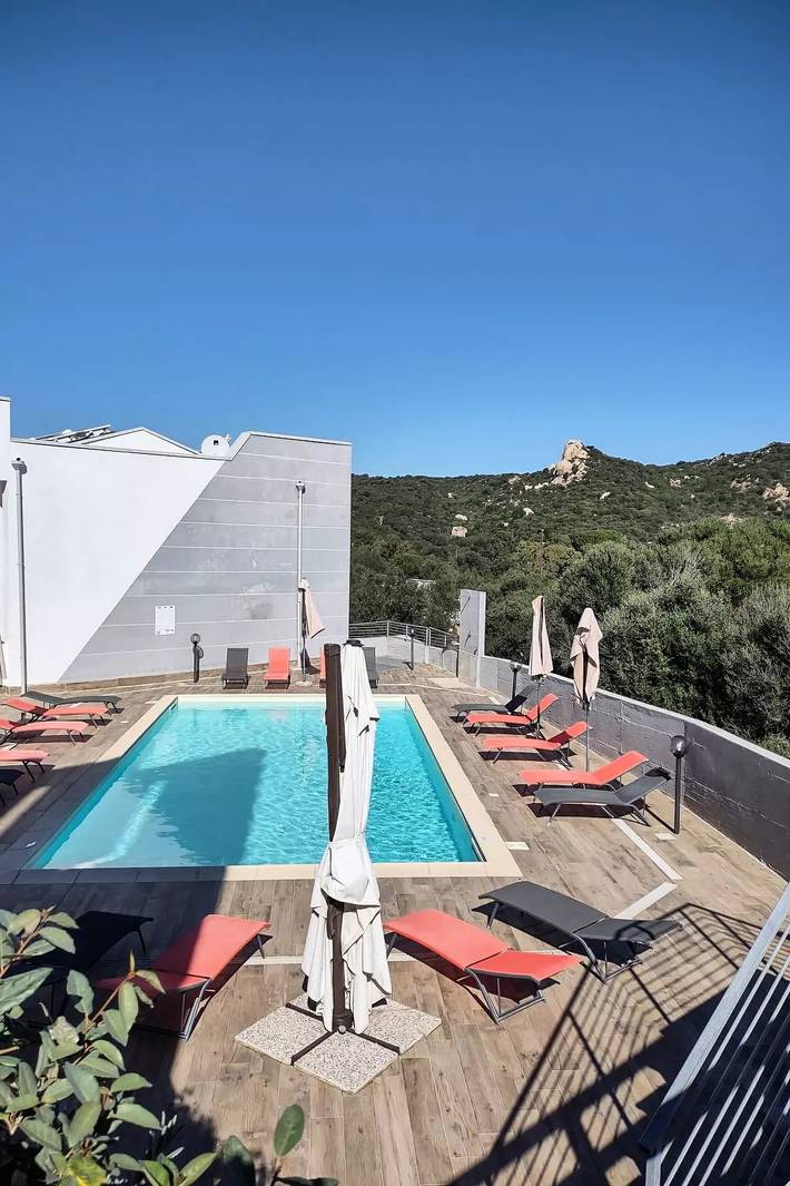 Gîte pour 2 personnes, avec terrasse et piscine à Cannigione - 4