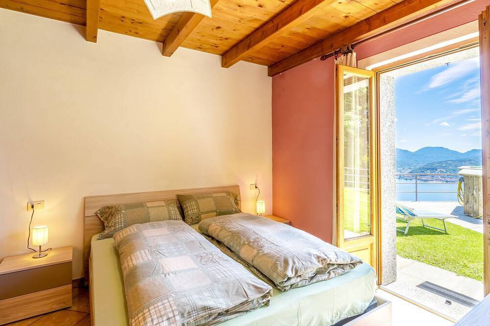 Lo Scoiattolo by Interhome in Viggiona, Trarego Viggiona