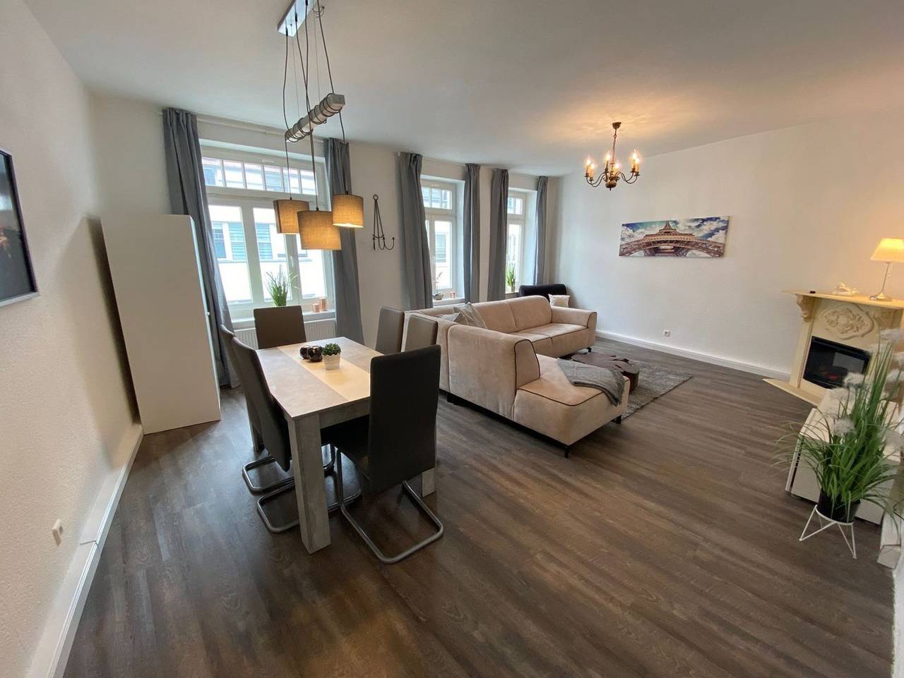 Ganze Ferienwohnung, Krabbennest Ferienwohnung mit Whirlpool und Infrarotsauna in Stadtmitte Rostock, Rostock