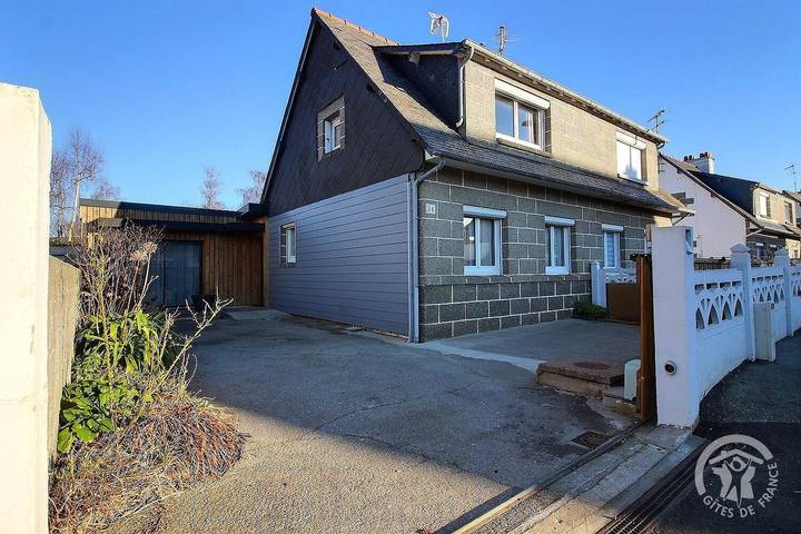 Gîte pour 6 personnes, avec Terrasse et Jardin à Plérin - 3