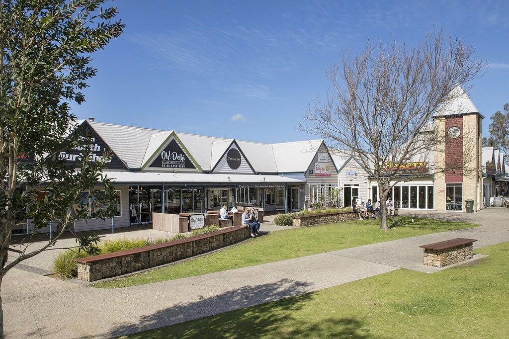 Dunsborough Cottage in Peron Ave in Dunsborough, Western Australia