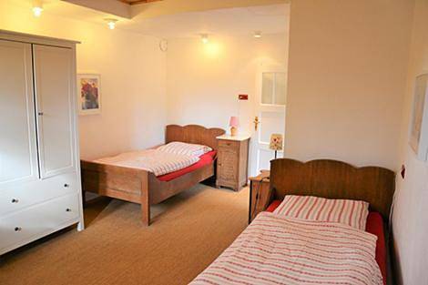 Ferienwohnung für 4 Personen, mit Garten und Ausblick in Sassenburg - 3