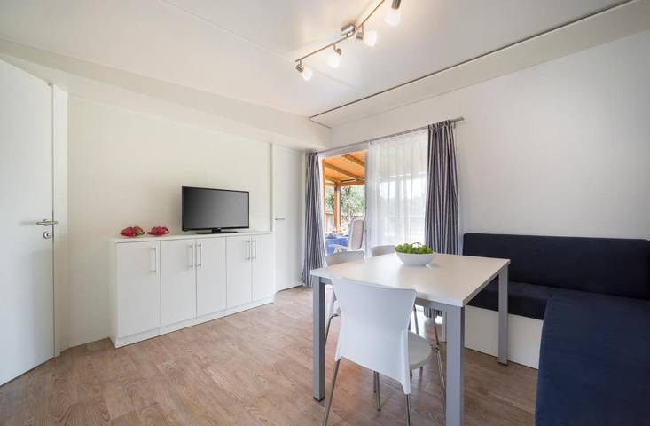 Ferienpark für 6 Personen, mit Ausblick und Pool sowie Kinderpool und Garten, mit Haustier in Rovinj - 2