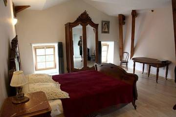 Gîte pour 2 personnes, avec jardin et piscine à Saint-Affrique