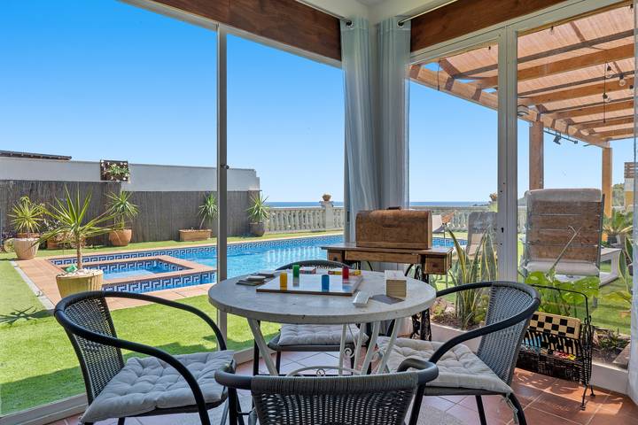 Ferienhaus für 7 Personen, mit Garten und Kinderpool in Calafell - 4