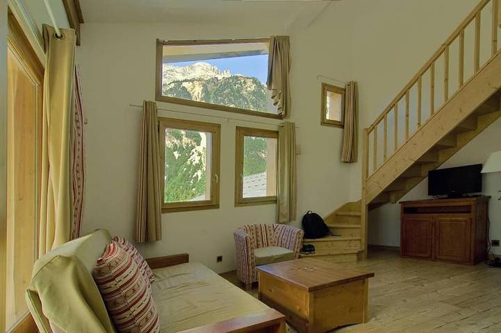 Gîte pour 11 personnes, avec balcon dans Office De Tourisme De Pralognan