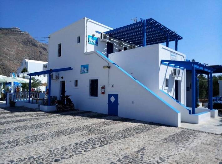 Gîte pour 8 personnes, avec jardin ainsi que piscine et vue, animaux acceptés dans Perivolos - 2