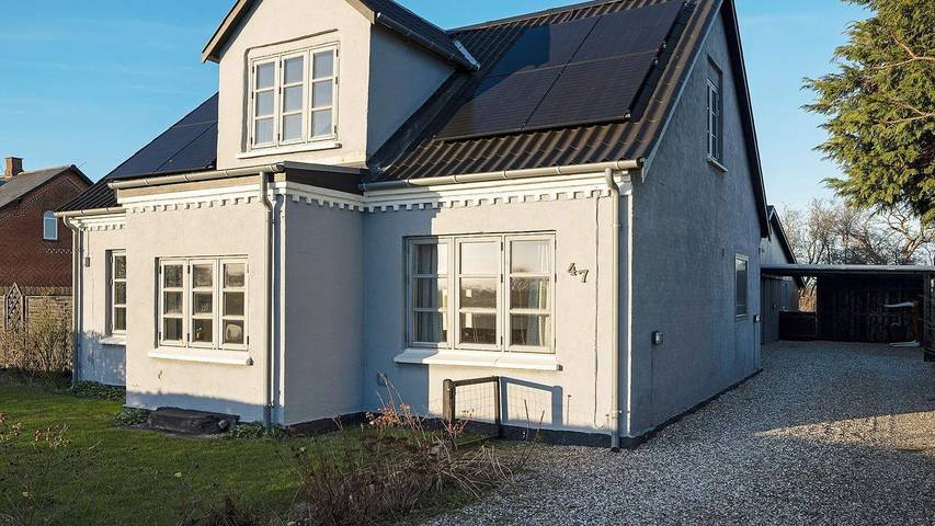 Ferienhaus für 8 Personen, mit Ausblick und Terrasse sowie Garten in Nysted