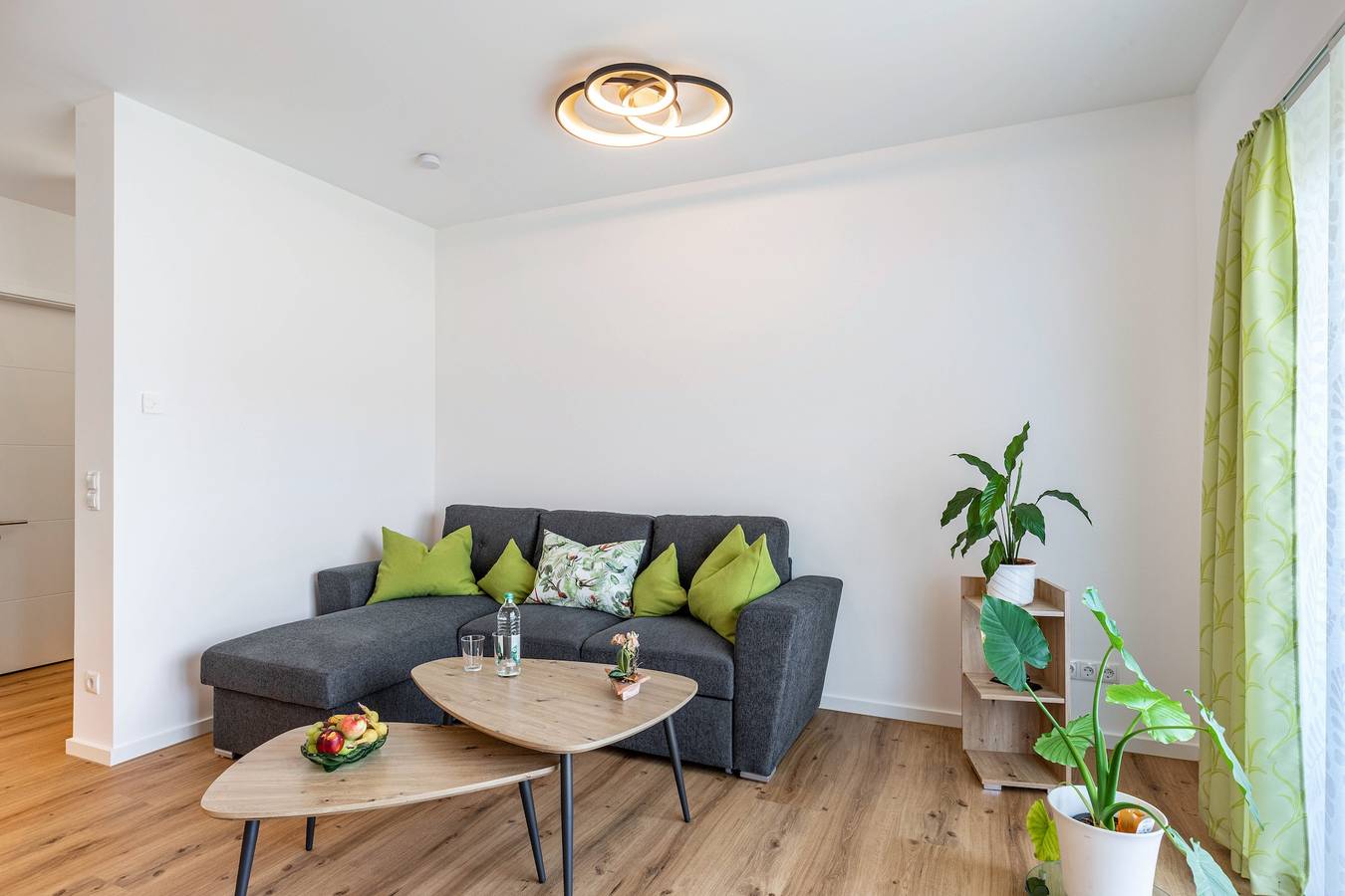 Ganze Wohnung, Ferienwohnung 'Punkt15' mit privater Terrasse, privatem Garten und Wlan in Leutesdorf, Osteifel