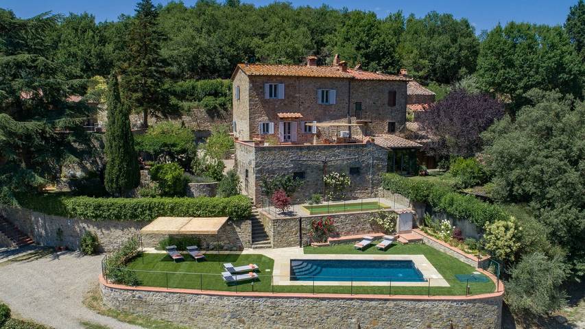 Villa per 6 persone, con giardino e terrazza a Gaiole in Chianti