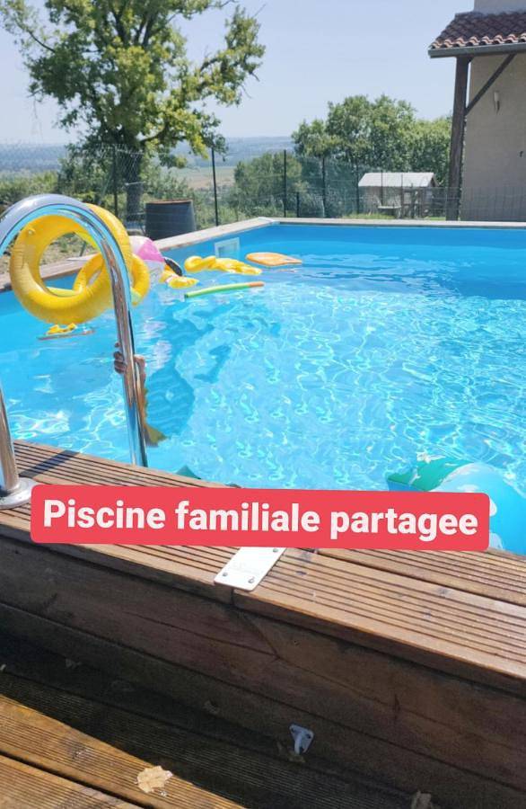 Location de vacances pour 6 personnes, avec vue et bassin pour enfant ainsi que jardin et piscine à Saint-Jean-de-Thurac - 2