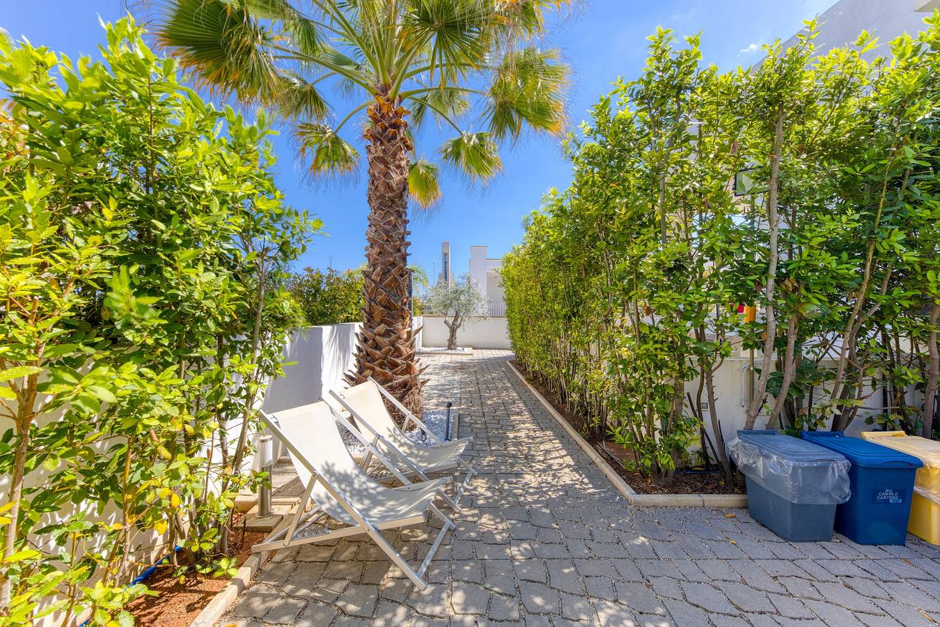 Villa 'Alma Maldive Del Salento' con terrazza privata, Wi-Fi e aria condizionata in Marina di Pescoluse, Pescoluse