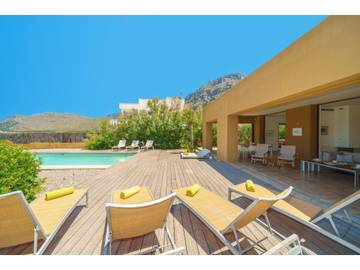 Villa in Artà, Mallorcas Küste für 9 