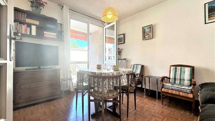 Gîte pour 3 personnes, avec balcon dans Casino de Greoux les Bains - 3